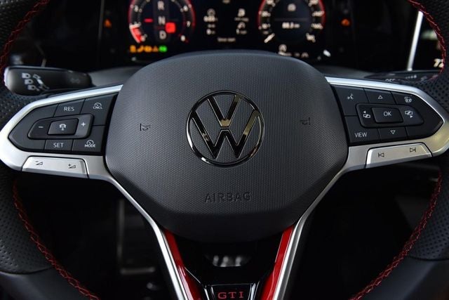 2026 Volkswagen Golf GTI 2.0T SE