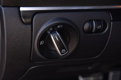 2014 Volkswagen EOS 2dr Conv Sport