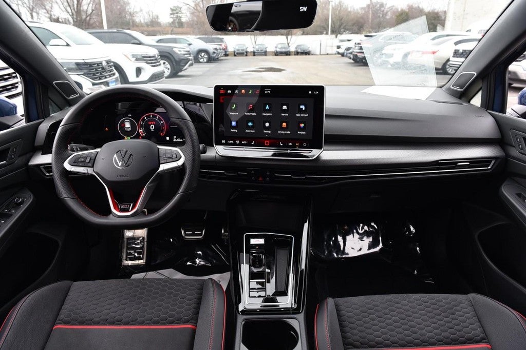 2025 Volkswagen Golf GTI 2.0T SE DSG