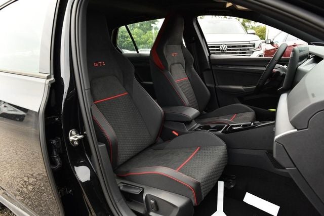 2026 Volkswagen Golf GTI 2.0T SE