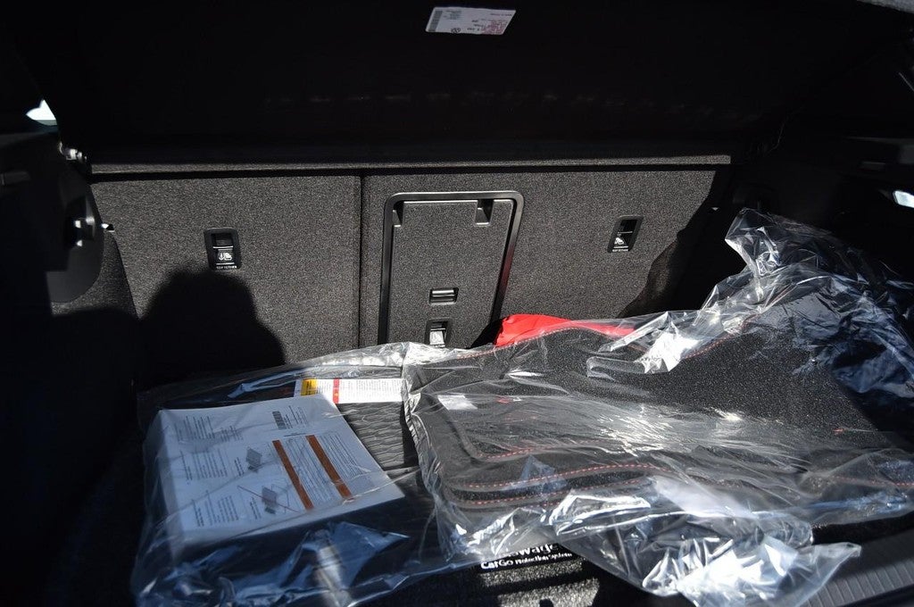 2026 Volkswagen Golf GTI 2.0T SE DSG