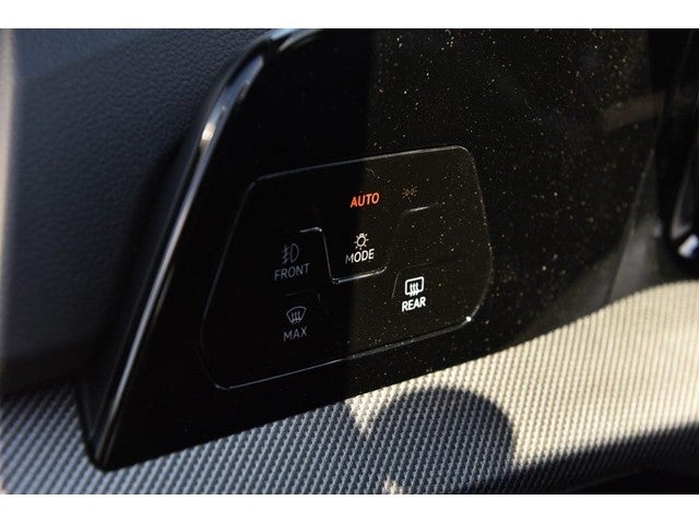 2026 Volkswagen Golf GTI 2.0T Autobahn