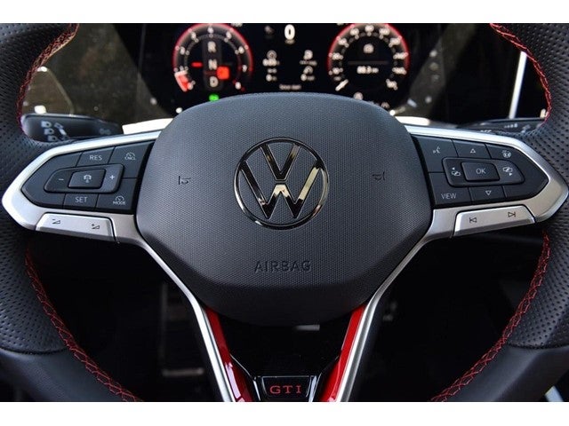 2026 Volkswagen Golf GTI 2.0T Autobahn