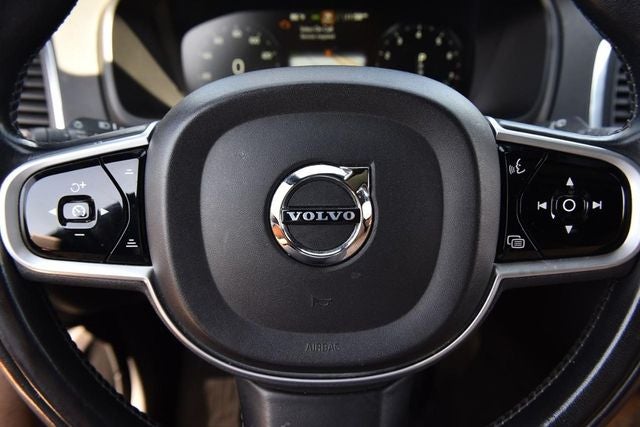 2019 Volvo XC90 T6 Momentum