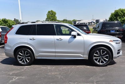 2019 Volvo XC90 T6 Momentum