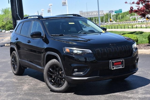 2023 Jeep Cherokee Altitude Lux