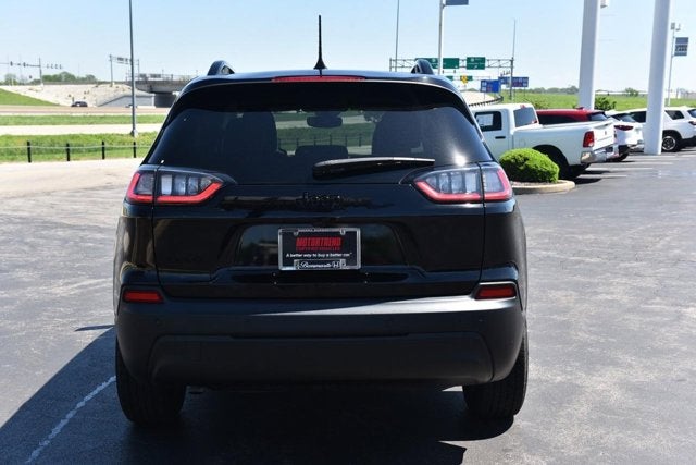 2023 Jeep Cherokee Altitude Lux