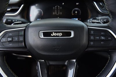 2022 Jeep Grand Cherokee L Laredo