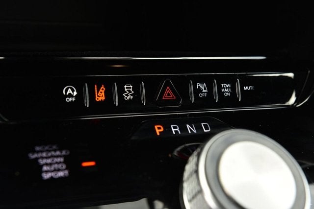 2024 Jeep Wagoneer Series II Carbide