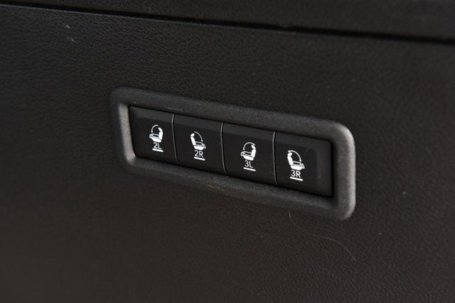 2024 Jeep Wagoneer Series II Carbide