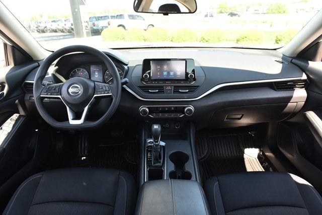 2022 Nissan Altima 2.5 S