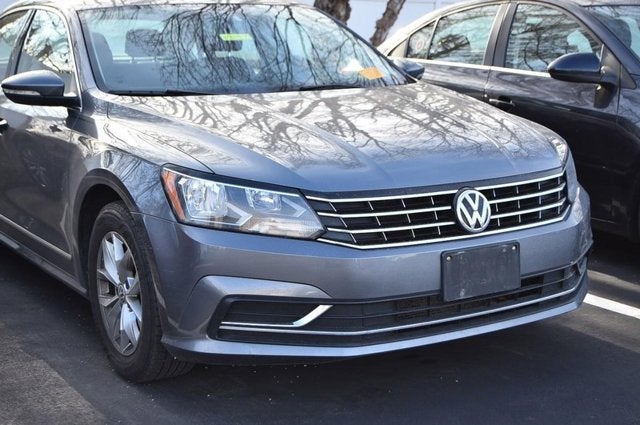 2016 Volkswagen Passat 1.8T S