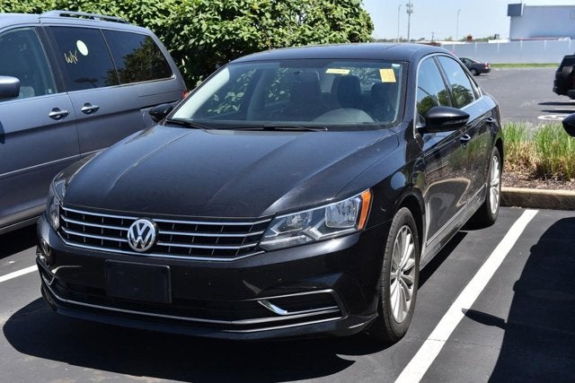 2017 Volkswagen Passat 1.8T SE