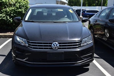 2017 Volkswagen Passat 1.8T SE