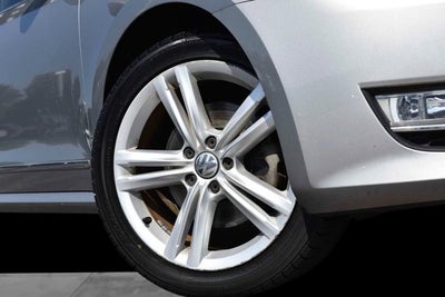 2013 Volkswagen Passat TDI SEL Premium