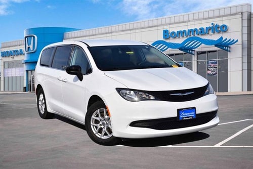 2024 Chrysler Voyager LX