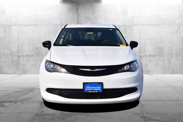 2024 Chrysler Voyager LX