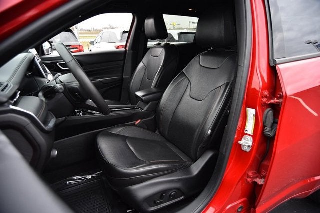 2023 Jeep Compass (RED) Edition