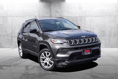 2022 Jeep Compass Latitude Lux