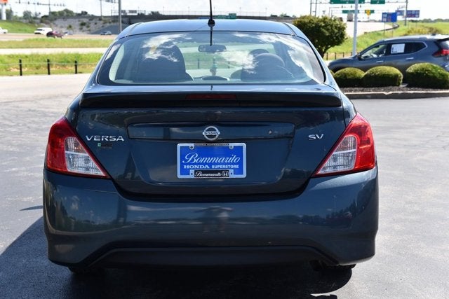 2017 Nissan Versa Sedan SV