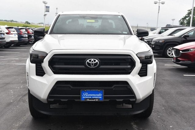 2025 Toyota Tacoma 4WD SR