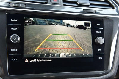 2022 Volkswagen Tiguan SE R-Line Black