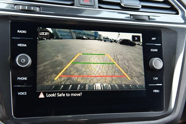 2022 Volkswagen Tiguan SE R-Line Black