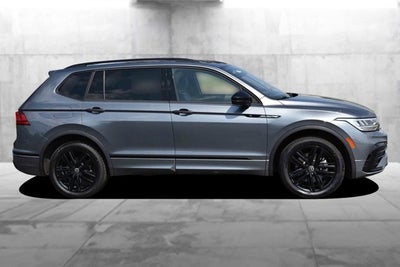 2022 Volkswagen Tiguan SE R-Line Black