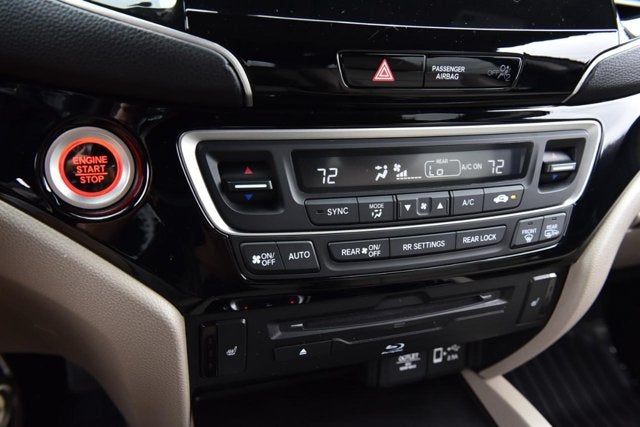 2022 Honda Pilot Touring 7-Passenger