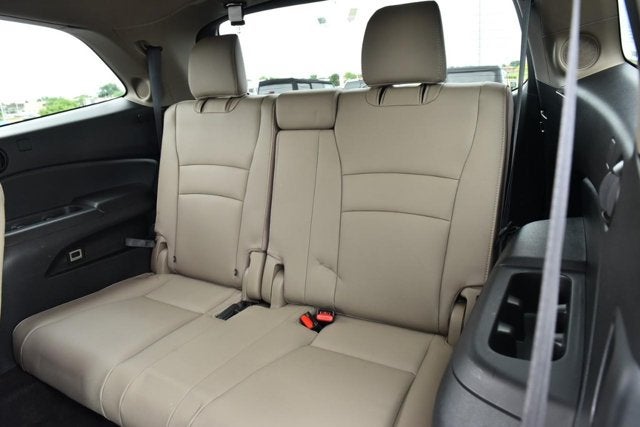2022 Honda Pilot Touring 7-Passenger