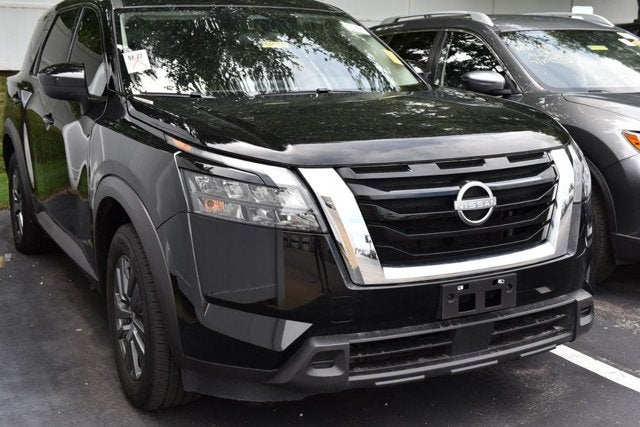 2024 Nissan Pathfinder S