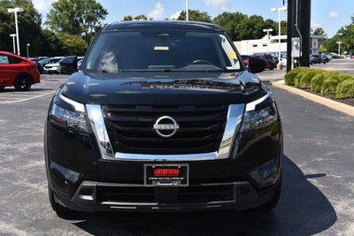 2024 Nissan Pathfinder S