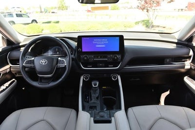 2024 Toyota Grand Highlander XLE