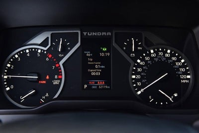 2022 Toyota Tundra 4WD SR5