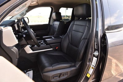 2022 Toyota Tundra 4WD SR5