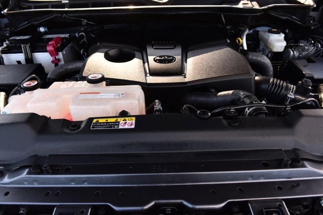 2022 Toyota Tundra 4WD SR5