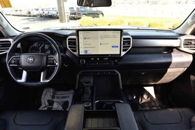 2022 Toyota Tundra 4WD SR5