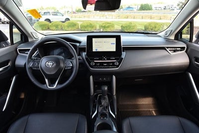 2024 Toyota Corolla Cross XLE