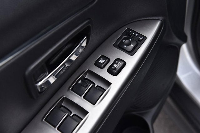 2024 Mitsubishi Outlander Sport SE