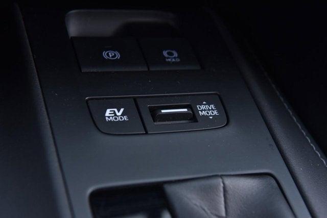 2022 Toyota Venza LE