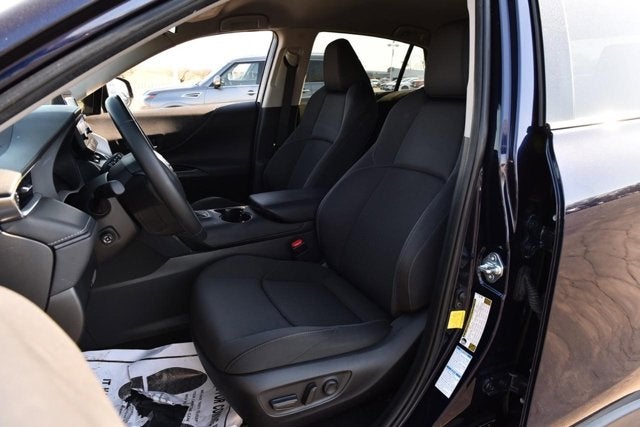 2022 Toyota Venza LE