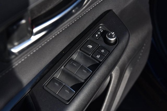 2022 Toyota Venza LE