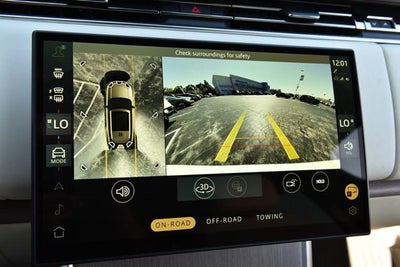 2025 Land Rover Range Rover SE