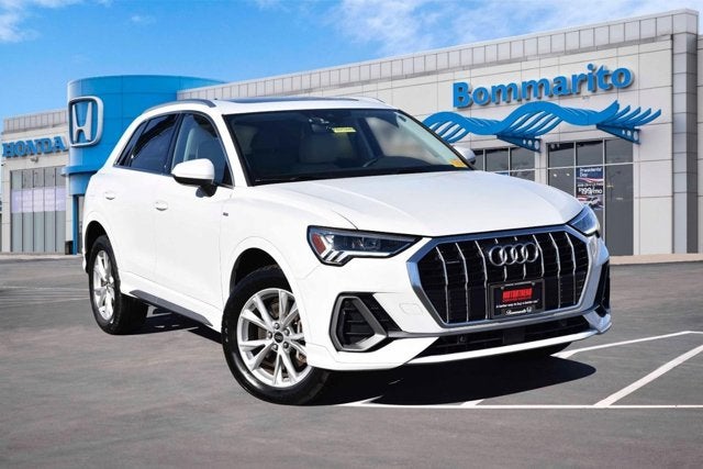 2022 Audi Q3 S line Premium Plus