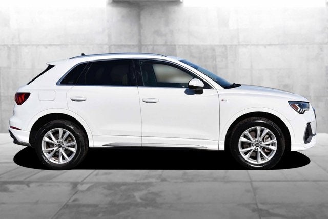 2022 Audi Q3 S line Premium Plus