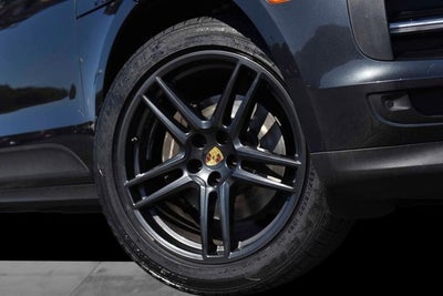 2020 Porsche Macan Base