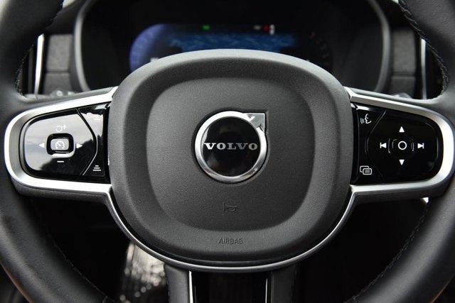 2025 Volvo XC90 Plus