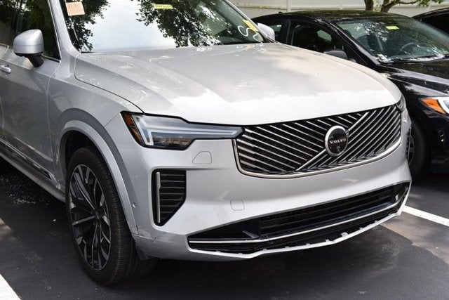 2025 Volvo XC90 Plus