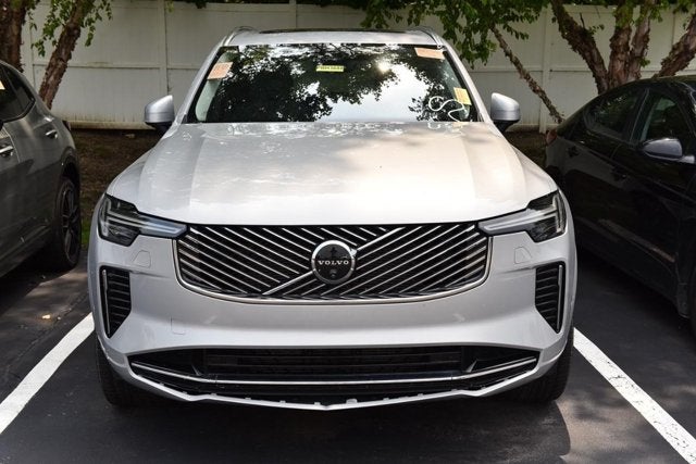 2025 Volvo XC90 Plus