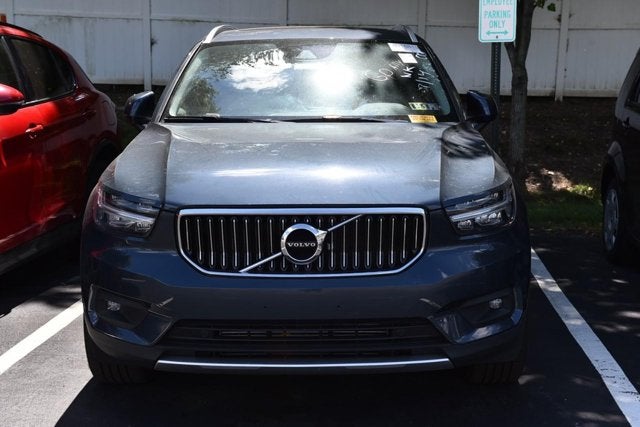2022 Volvo XC40 Inscription